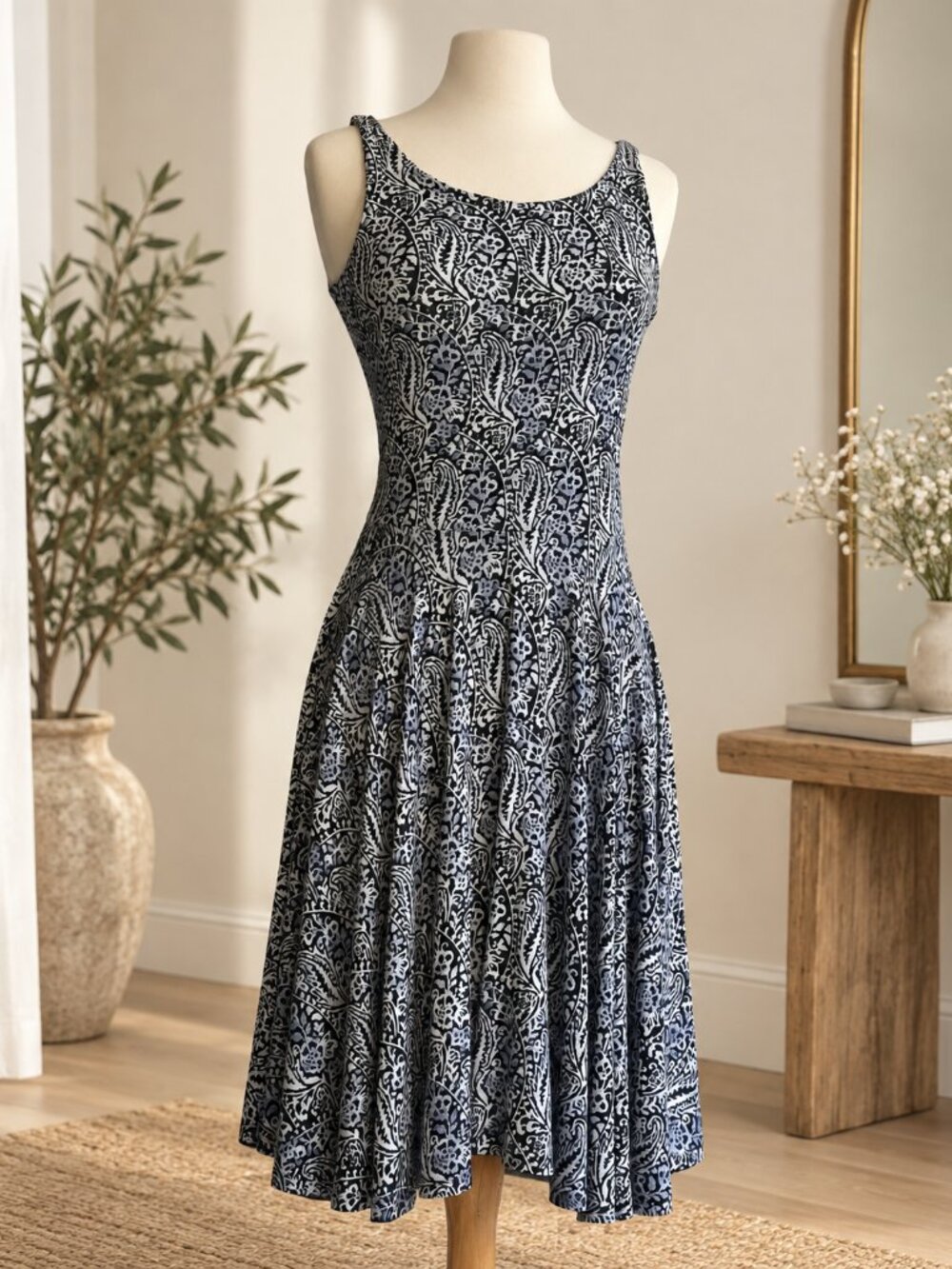 Cynthia Rowley XS Black White Blue Paisley Fit & Flare Midi Dress Sleeveless